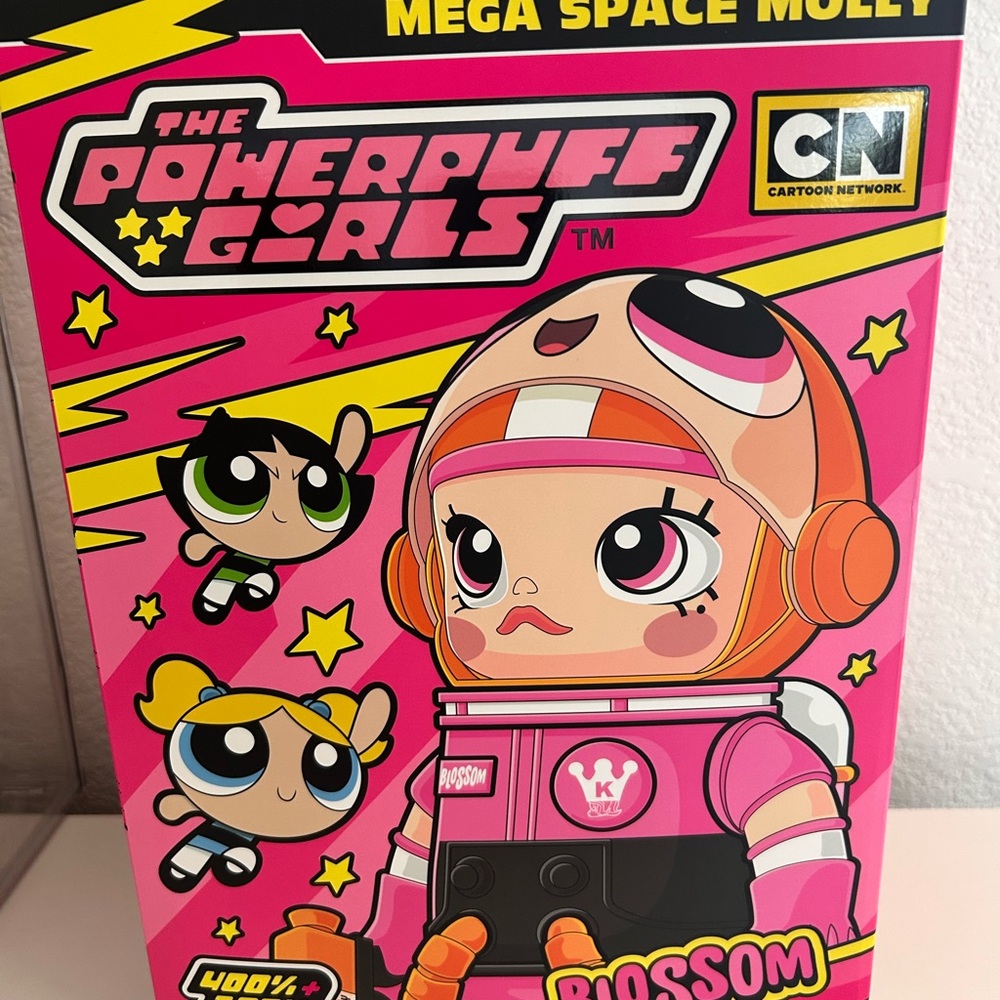 Pink and Orange Powerpuff Girls Action Figures Playset